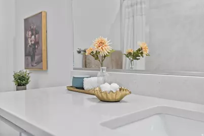 2763 S McQueen Ln, West Valley, UT 84128 - Photo 17