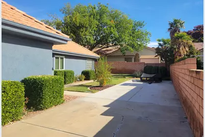 2823 S Calle Las Casitas, Saint George, UT 84790 - Photo 55