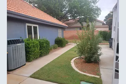 2823 S Calle Las Casitas, Saint George, UT 84790 - Photo 7