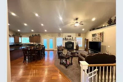 1211 Grandview Dr, Providence, UT 84332 - Photo 13