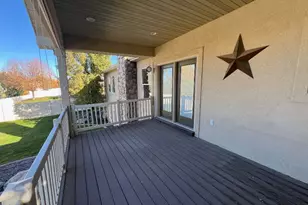 1211 Grandview Dr, Providence, UT 84332 - Photo 15