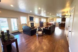 1211 Grandview Dr, Providence, UT 84332 - Photo 49