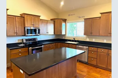 1211 Grandview Dr, Providence, UT 84332 - Photo 19