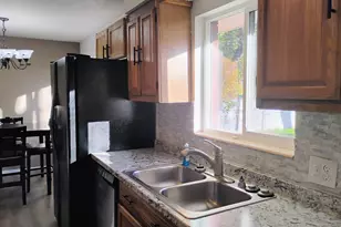 1601 W 800 N, Salt Lake City, UT 84116 - Photo 7