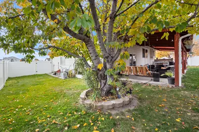 5352 W Cassatt Cir, Kearns, UT 84118 - Photo 33