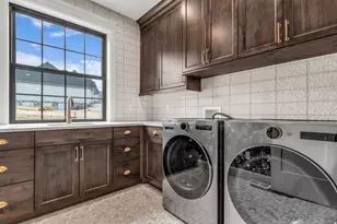 1301 S 1020 E, Salem, UT 84653 - Photo 9