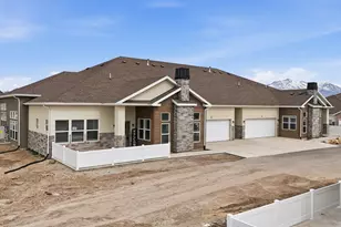 1497 N Saratoga View Ln, Saratoga Springs, UT 84045 - Photo 1