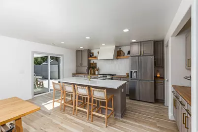 1012 Cambria Dr, North Salt Lake, UT 84054 - Photo 5