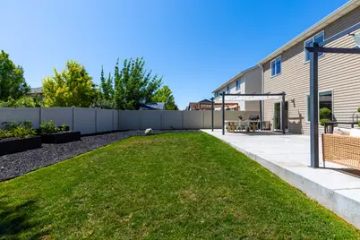 1012 Cambria Dr, North Salt Lake, UT 84054 - Photo 37