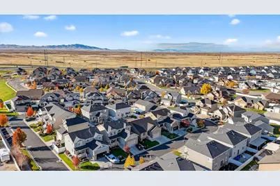 2304 S 2060 W, Woods Cross, UT 84087 - Photo 25