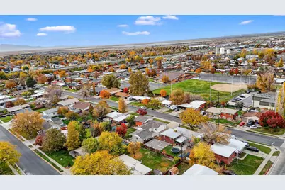 235 W 1400 N, Bountiful, UT 84010 - Photo 21