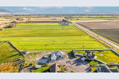 14296 N 5350 W, Garland, UT 84312 - Photo 29