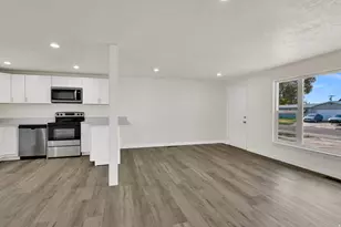 2512 N 475 W, Sunset, UT 84015 - Photo 11