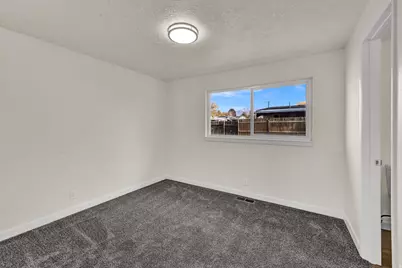 2512 N 475 W, Sunset, UT 84015 - Photo 17