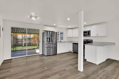 2512 N 475 W, Sunset, UT 84015 - Photo 7