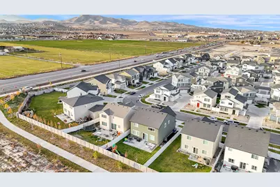 57 E Portico Ln N, Saratoga Springs, UT 84045 - Photo 27