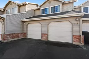 219 S Majestic W, Payson, UT 84651 - Photo 3