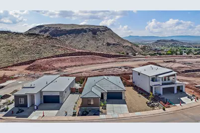 1026 E Coyote Crest Dr #132, Washington, UT 84780 - Photo 3