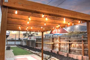 10109 S Peony Way, Sandy, UT 84094 - Photo 7