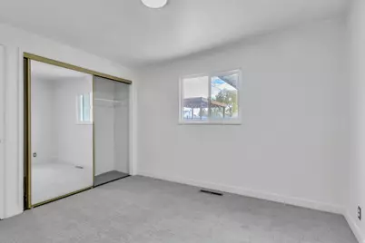 10109 S Peony Way, Sandy, UT 84094 - Photo 21