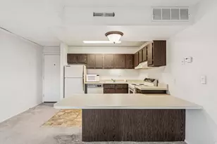 24 W Lester Ave, Murray, UT 84107 - Photo 7