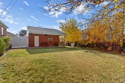5345 S 2425 W, Roy, UT 84067 - Photo 5