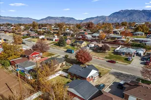 5345 S 2425 W, Roy, UT 84067 - Photo 9