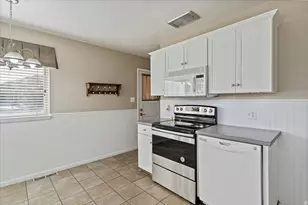 5345 S 2425 W, Roy, UT 84067 - Photo 15