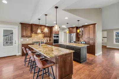 9284 S 3550 W, Payson, UT 84651 - Photo 11