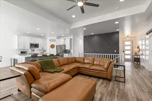 889 W Sagewood Dr, Stansbury Park, UT 84074 - Photo 13