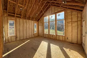 82 E 1900 S, Payson, UT 84651 - Photo 13