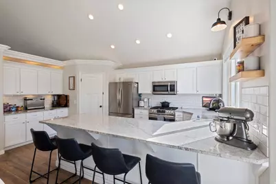 10228 S Snow Iris Way, Sandy, UT 84092 - Photo 5