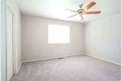 1782 N 810 W, Clinton, UT 84015 - Photo 7