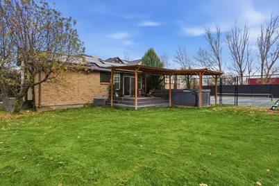 1890 W Rock Hollow Rd, Bluffdale, UT 84065 - Photo 11