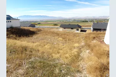 641 S 1080 E #44, Smithfield, UT 84335 - Photo 5