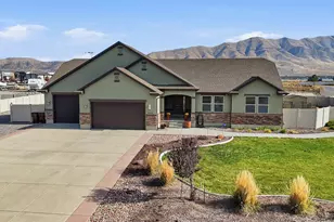 4056 N Russell Rd W, Eagle Mountain, UT 84005 - Photo 5