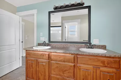 4056 N Russell Rd W, Eagle Mountain, UT 84005 - Photo 19