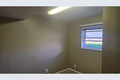 1307 N 225 W, Harrisville, UT 84404 - Photo 23