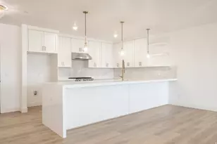 2250 E Murray Holladay Rd, Holladay, UT 84117 - Photo 7