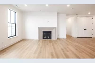 2250 E Murray Holladay Rd #305, Holladay, UT 84117 - Photo 11