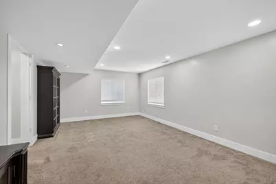 7143 W 8130 S, West Jordan, UT 84081 - Photo 35