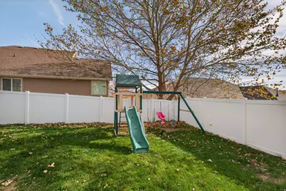 7143 W 8130 S, West Jordan, UT 84081 - Photo 47