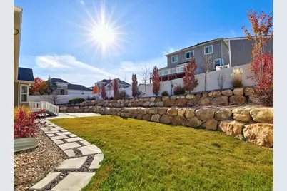 7518 S 5720 W, West Jordan, UT 84081 - Photo 27