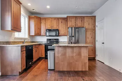 12501 S Falls Creek Rd W, Riverton, UT 84065 - Photo 7