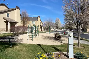 12501 S Falls Creek Rd W, Riverton, UT 84065 - Photo 19