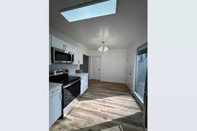 1035 W Main St, Lehi, UT 84043 - Photo 7