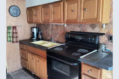 45 E Ivy St, Scofield, UT 84526 - Photo 1