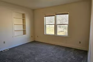 90 N 300 E, Castle Dale, UT 84513 - Photo 17