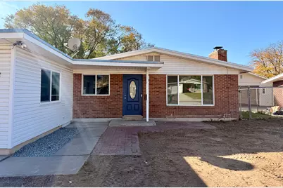 482 Vickie Ln, Clearfield, UT 84015 - Photo 3