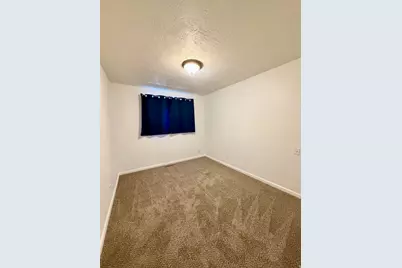 482 Vickie Ln, Clearfield, UT 84015 - Photo 9